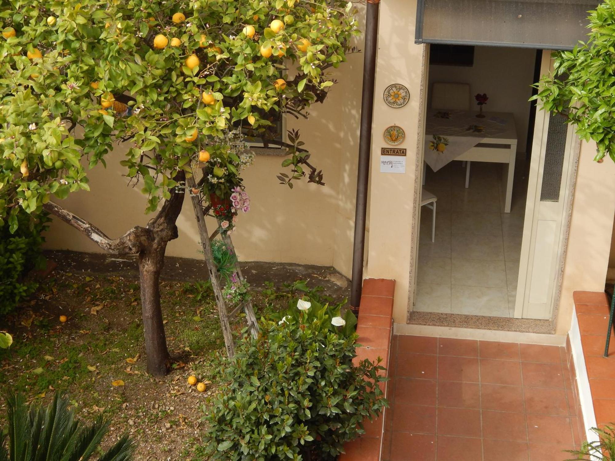 Nel Giardino Di Nunziatina Daire Siraküza Dış mekan fotoğraf